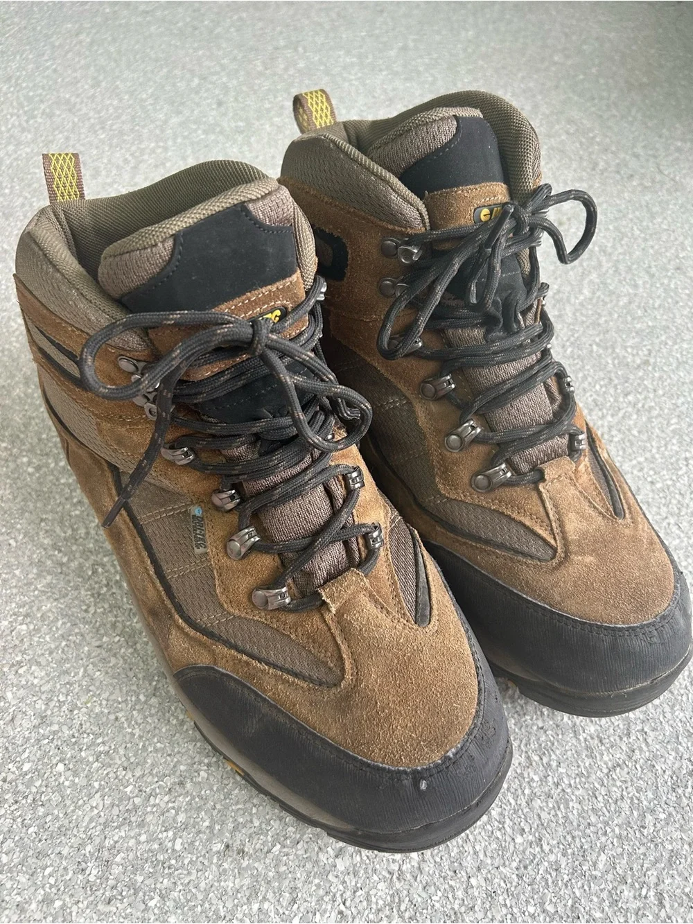 Hi-Tec Men's Skamania Mid Brown Suede Waterproof Hiking Boots Size 12M